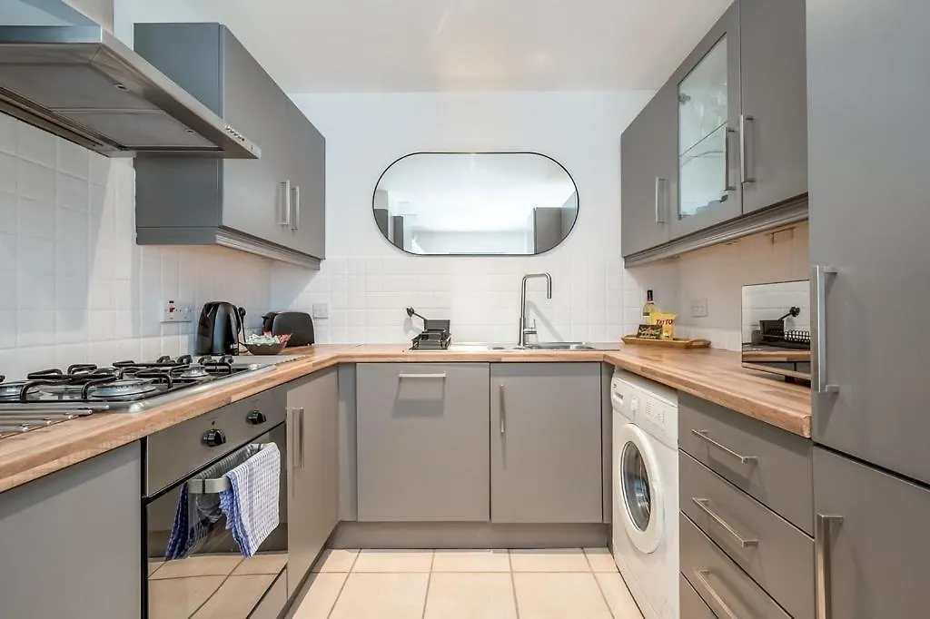 Central Belfast Apartments Chill R&R